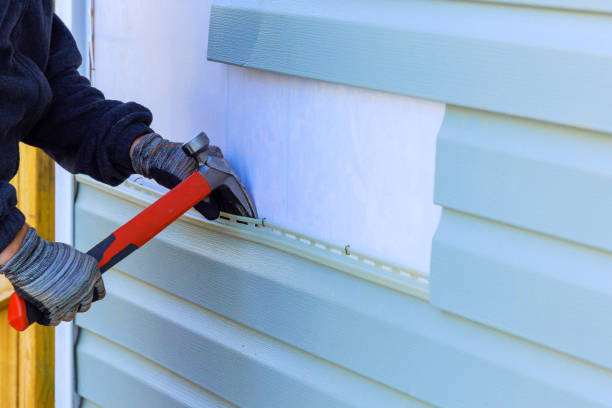 Reliable Siding Repair contractor in West Sayville, NY by Creative Siding